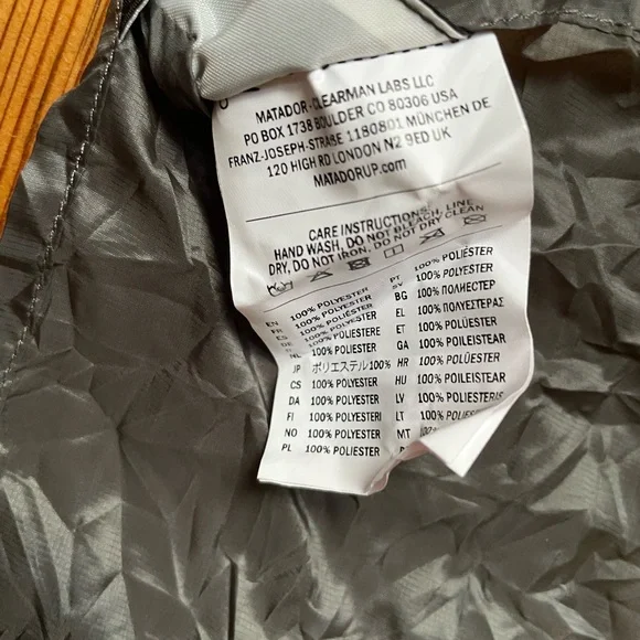 NWOT Matador Pocket Blanket Mini, Arctic White - Picture 6 of 8